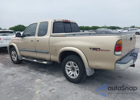 2003 Toyota Tundra Sr5 V8 z USA, uszkodzony, nr VIN 5TBRT34193S348313